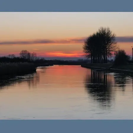 Prachtig Met Ruim Uitzicht En Privegarage- In Hartje 니우포르트